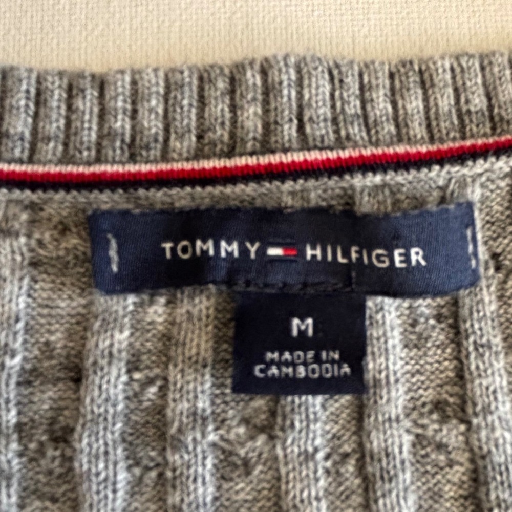Tommy Hilfiger Womens Grey Cable Knit V-Neck Cotton Sweater Size M Y2K Preppy - Picture 4 of 8